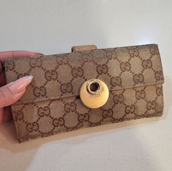 Gucci Brown Monogram Double-sided Wallet - Picture 2 of 12